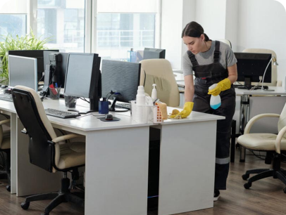 Arelli Cleaning team delivering commercial office cleaning in Ontario